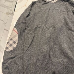 Burberry Men’s wool long sleeve sweater